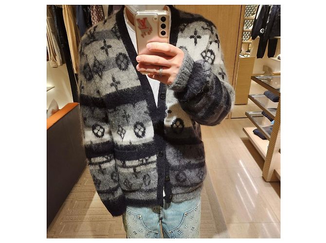 Louis Vuitton Mohair-Cardigan mit Monogramm Schwarz - Ansicht 7