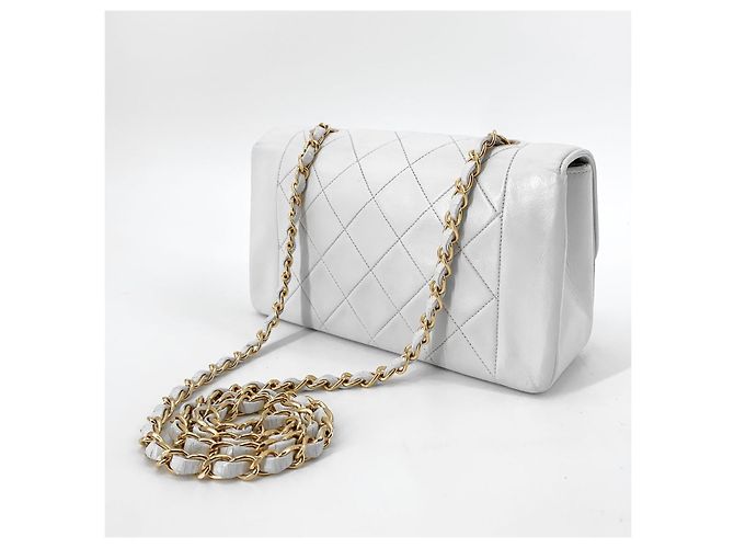 Chanel Borsa a tracolla Diana in pelle d'agnello tono oro - vista 5