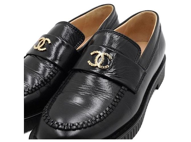 Chanel Mocassini da donna in pelle nera con logo CC dorato - vista 6