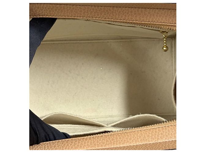 Gucci Borsa Tote Soho con manici e tracolla - vista 18