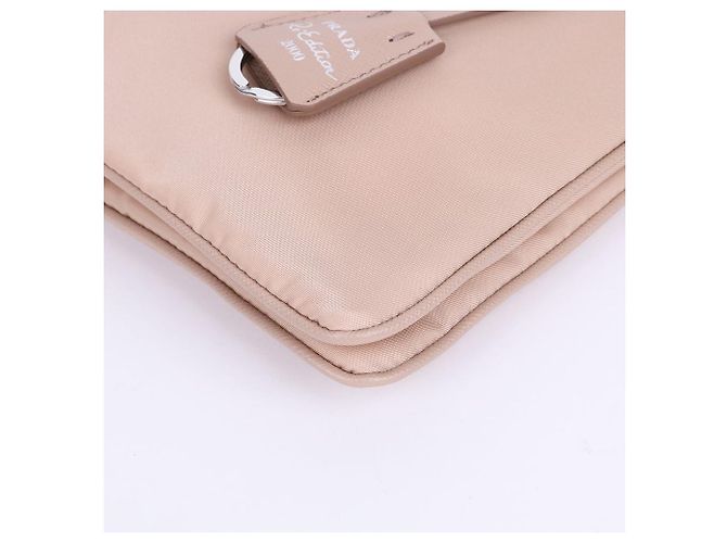 Double Prada Borsa a tracolla Re-Nylon beige con doppia zip - vista 11