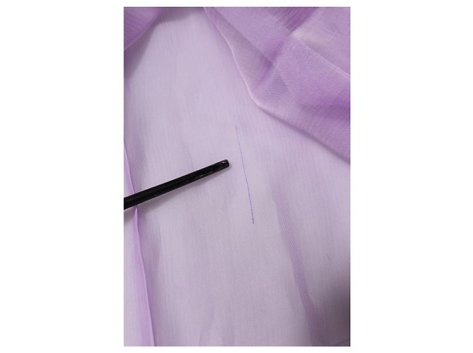 Dolce & Gabbana Sciarpa Scialle Rettangolare in Seta Viola - vista 6