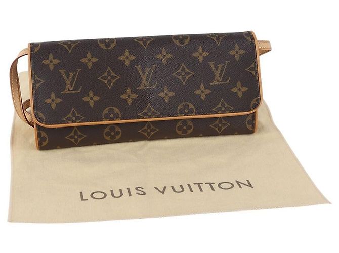 Louis Vuitton Monogram Pochette Twin GM Crossbody - vista 8