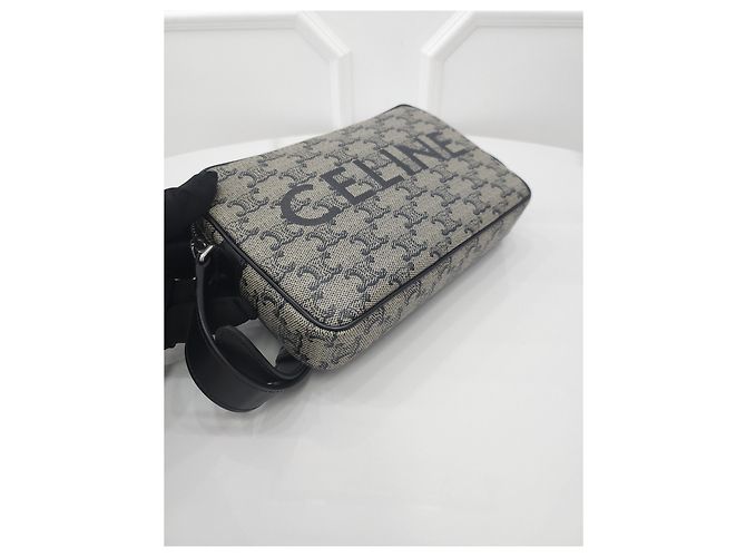 Céline Messenger em tela Triomphe estampada - vista 5