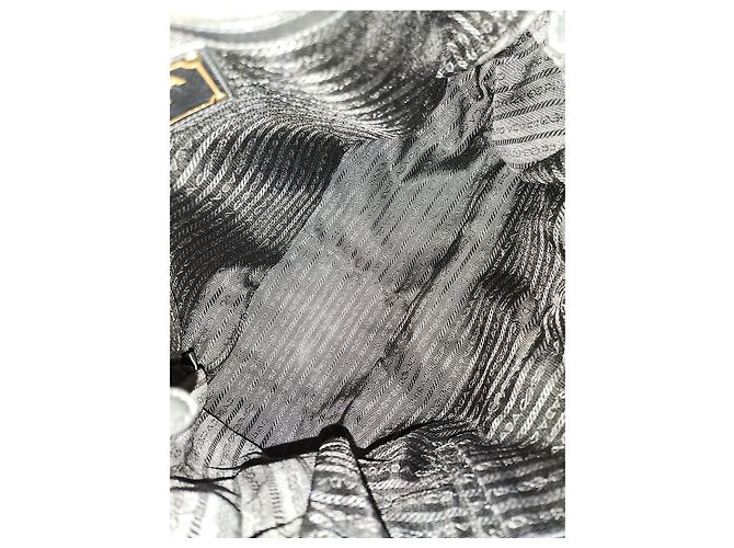 Prada Bolso de hombro Nappa Gauffre Gold - vista 8