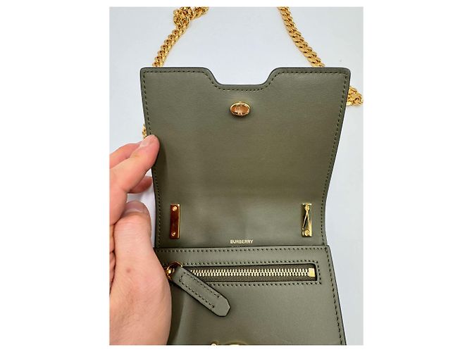 Burberry Mini Borsa Robin Cross con Catena Dorata - vista 4