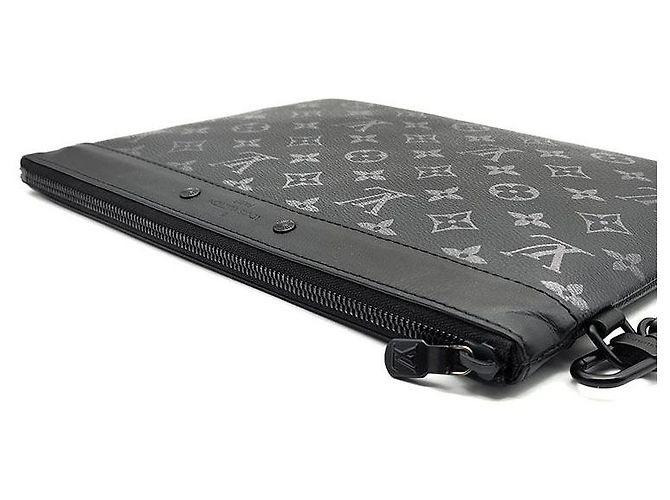 Clutch Louis Vuitton Eclipse To Go Cuero Marrón - vista 5