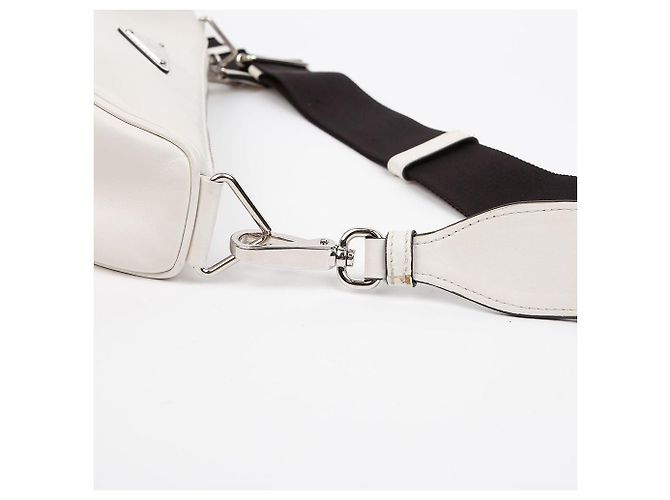 Prada Triangle Schultertasche - Ansicht 8
