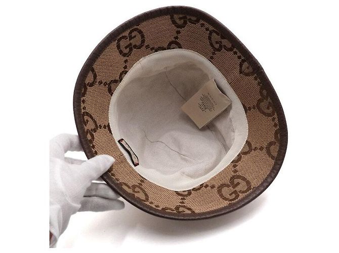 Gucci Cappello Bucket Jumbo GG Canvas per uomo e donna - vista 4