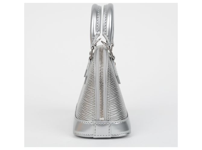 Louis Vuitton Borsa a tracolla Alma Nano Tote - vista 5