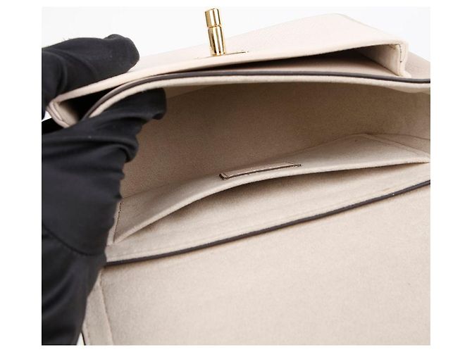 Louis Vuitton Borsa a tracolla Lock Me Tender - vista 10