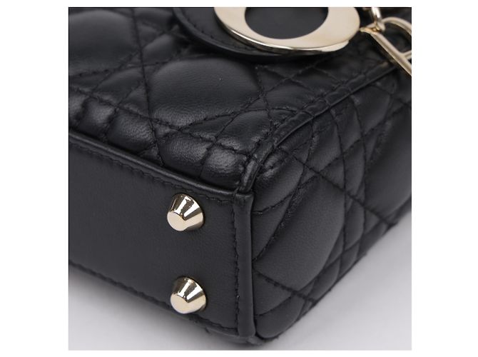Dior Bolsa Lady Micro Black Cannage Lambskin - vista 8