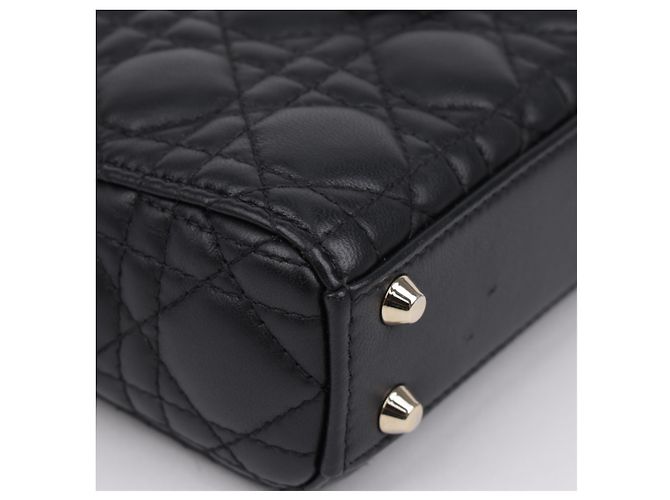 Dior Bolsa Lady Micro Black Cannage Lambskin - vista 9
