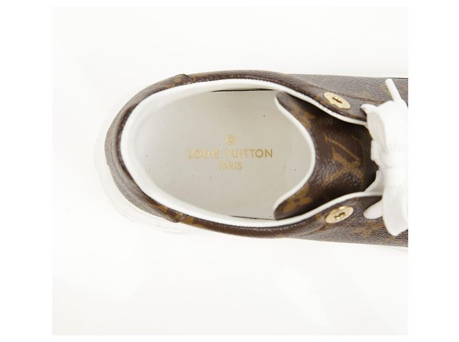 Louis Vuitton Sapatilhas Timeout em canvas Monogram - vista 10