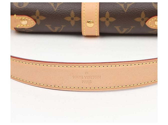 Louis Vuitton Borsa a spalla Tote Souvenir in Monogram Canvas - vista 7