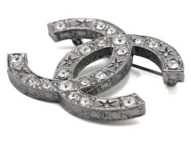 Chanel Spilla Crystal Star CC Logo Season - vista 2