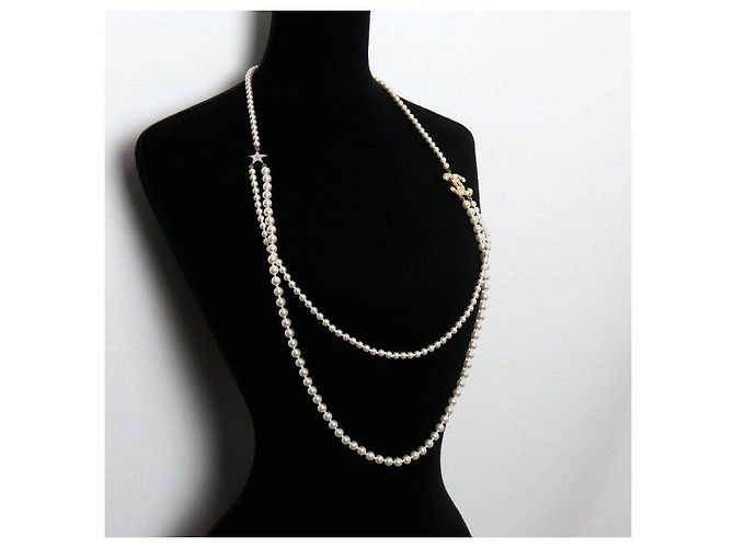 Chanel Collana Lunga da Donna Season Gold Crystal Star CC Pearl - vista 3