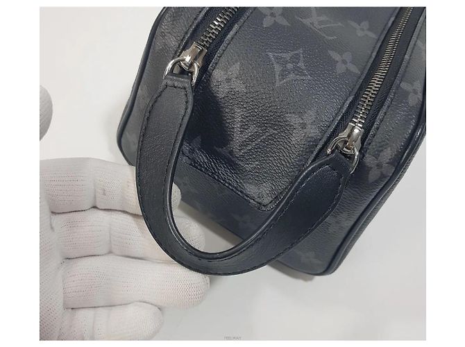 Louis Vuitton Kulturbeutel Monogram Eclipse - Ansicht 6
