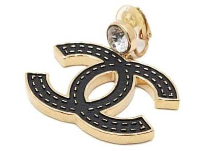 Chanel Boucles d'oreilles pendantes à clip en métal Season - vue 2