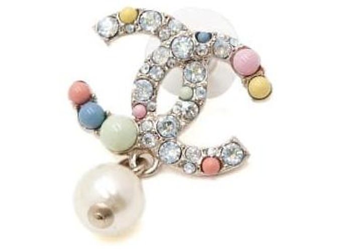 Chanel Brincos CC Logo de pérolas e cristais - vista 2