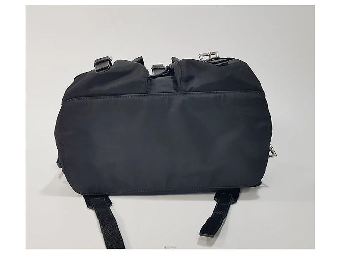 Prada Zaino Medium in Re-Nylon - vista 7