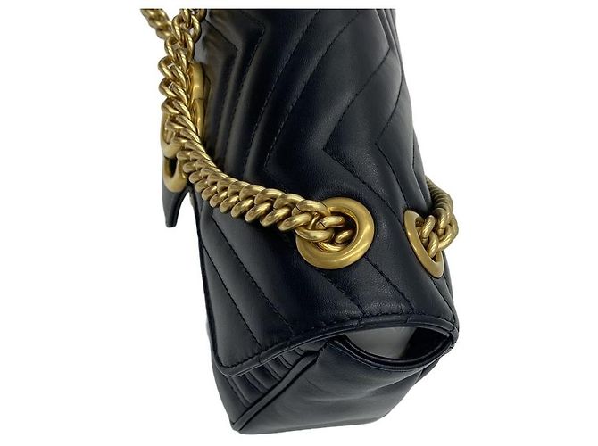 Gucci Borsa a tracolla e spalla GG Marmont in pelle matelassé Small, Nero - vista 21