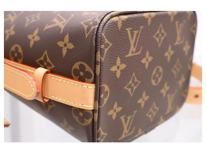 Bucket Louis Vuitton Borsa a secchiello a tracolla Monogram All-in BB - vista 8