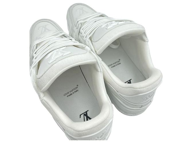 Louis Vuitton Sneakers Trainer Monogram Grain Leather Sneakers White - vista 23