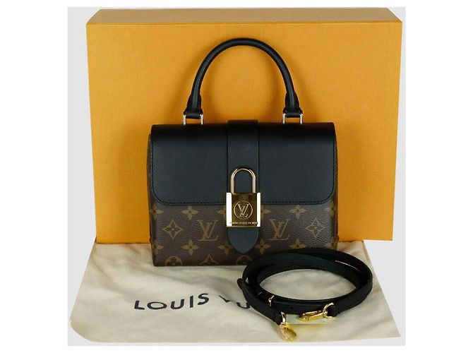Louis Vuitton Borsa Tote e Crossbody Monogram Rocky BB - vista 6