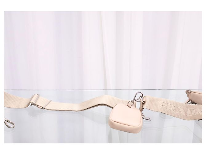 Prada Borsa a tracolla e spalla Re-Nylon Tessuto Chain - vista 11