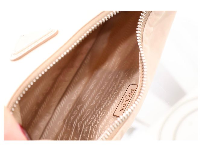 Prada Borsa a tracolla e spalla Re-Nylon Tessuto Chain - vista 12