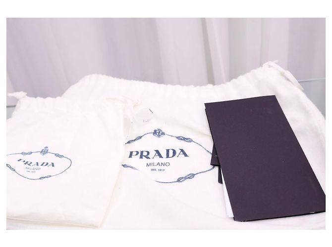 Prada Borsa a tracolla e spalla Re-Nylon Tessuto Chain - vista 13