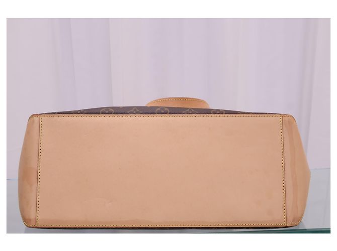 Louis Vuitton Monogram Shopper Tote Shoulder Bag - view 7