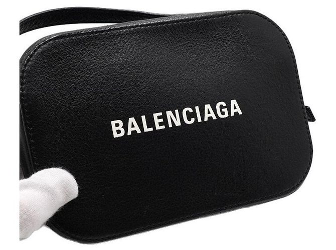 Balenciaga Borsa Camera XS e Crossbody Everyday - vista 8