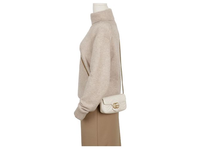 Gucci Borsa Super Mini GG Marmont Matelassé White - vista 10