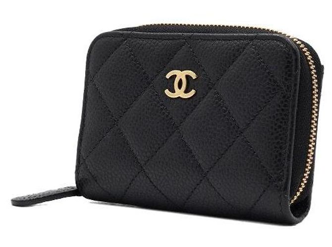 Chanel Klassischer Black Caviar Kartenhalter mit goldenem CC-Reißverschluss - vista 3
