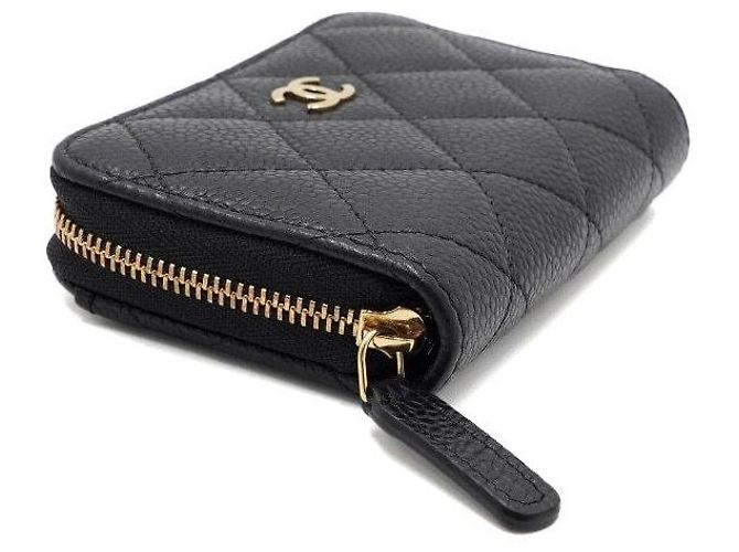 Chanel Klassischer Black Caviar Kartenhalter mit goldenem CC-Reißverschluss - vista 9