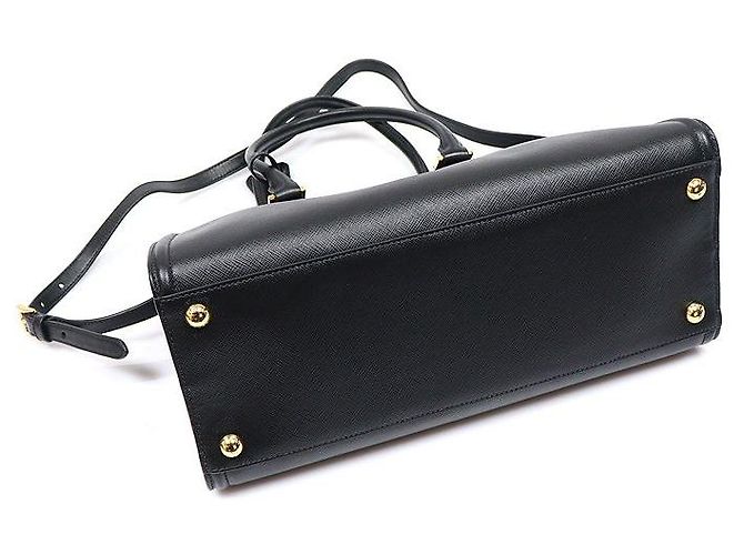 Prada Bolso Two-Way de piel de becerro suave Negro - vista 5