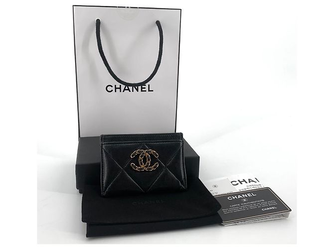 Chanel Tarjetero cartera de piel de cordero chapado en oro - vista 2
