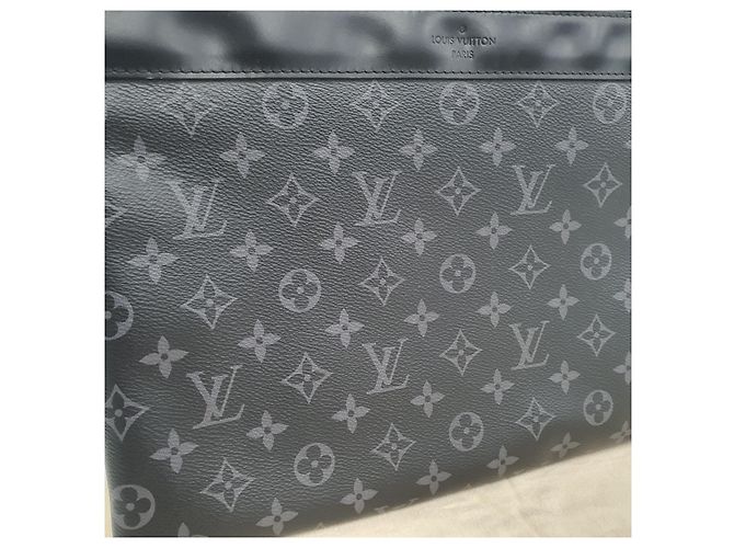 Clutch Louis Vuitton Apollo Grigio Scuro - vista 4