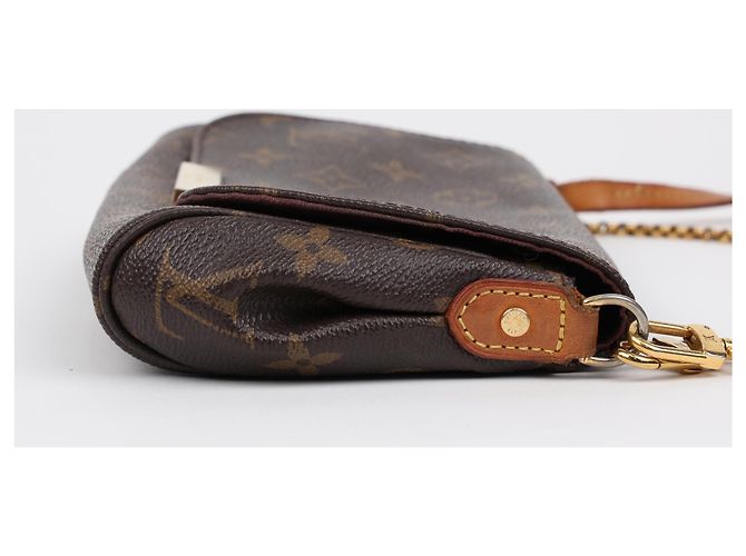 Louis Vuitton Borsa a tracolla Favorite PM Monogram Canvas - vista 3