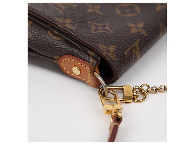Louis Vuitton Borsa a tracolla Favorite PM Monogram Canvas - vista 8