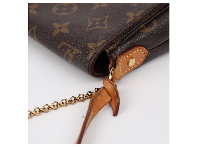Louis Vuitton Borsa a tracolla Favorite PM Monogram Canvas - vista 9