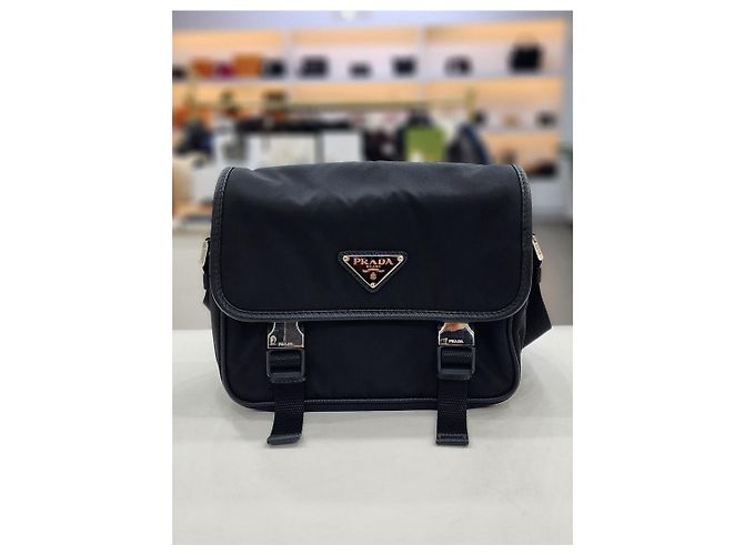 Prada Borsa a tracolla multi in nylon Saffiano con logo triangolare - vista 2