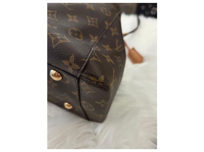 Louis Vuitton Montagne MM Monogram Condition - vista 10