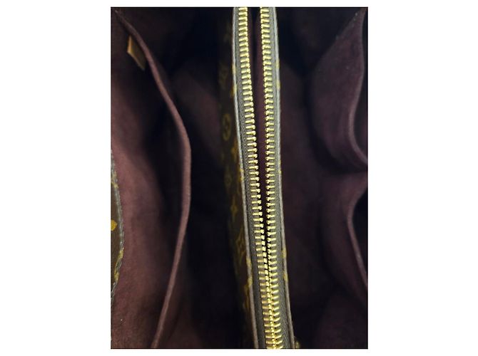 Louis Vuitton Montagne MM Monogram Condition - vista 13