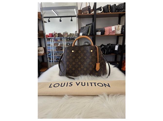 Louis Vuitton Montagne MM Monogram Condition - vista 4