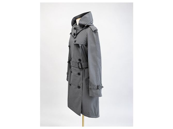 Burberry Gabardina Amberford Gris - vista 6
