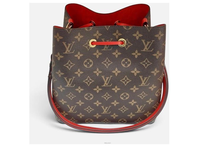 Louis Vuitton Borsa a tracolla NeoNoé MM Bucket Bag - vista 3
