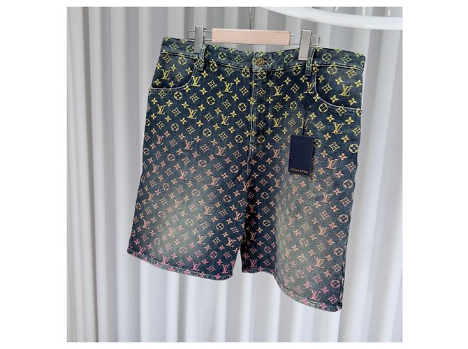 Louis Vuitton Monogram Rainbow Denim Shorts - Ansicht 2